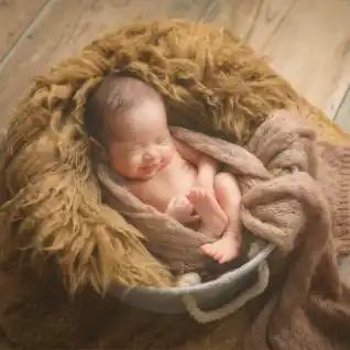 おくるみポーズ6